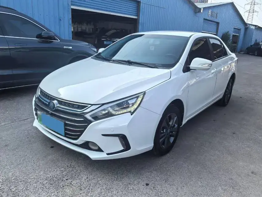2018 BYD Qin 1.5T 154HP L4 6DCT PHEV 15.2KWH