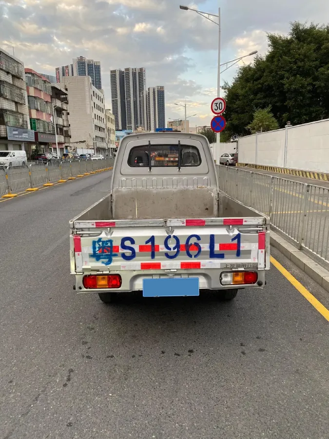 2023 WuLing ZhiGuang Mini Truck 1.5L 102HP L4 5MT,autocango,china used car exporter,china ev exporter,chinese used car exporter,chinese used ev exporter