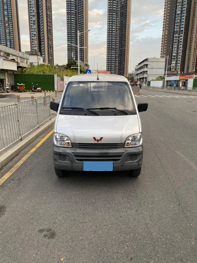 2023 WuLing ZhiGuang Mini Truck 1.5L 102HP L4 5MT,autocango,china used car exporter,china ev exporter,chinese used car exporter,chinese used ev exporter
