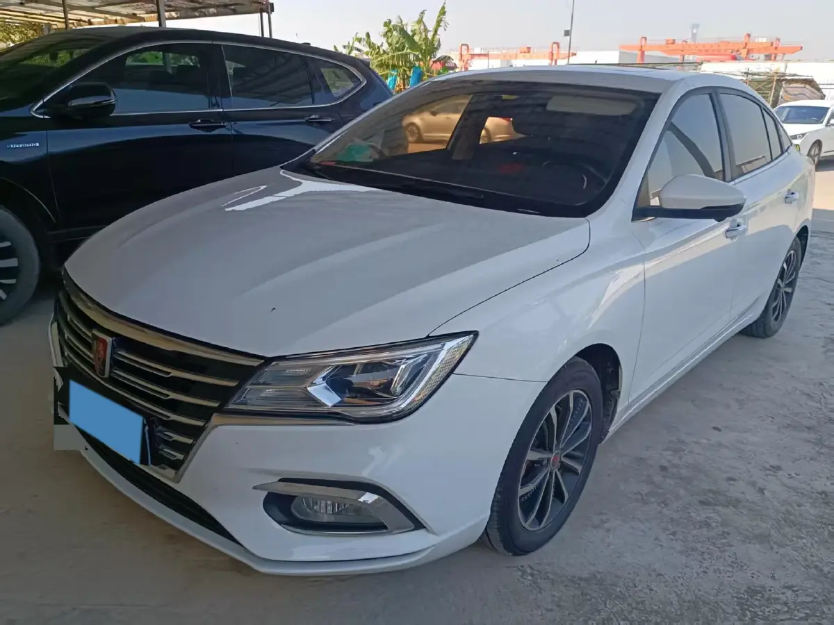 2020 Roewe i5 1.5L 120HP L4 CVT