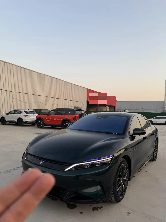 2022 Toyota Highlander 2.5L 192HP L4 E-CVT Hybrid