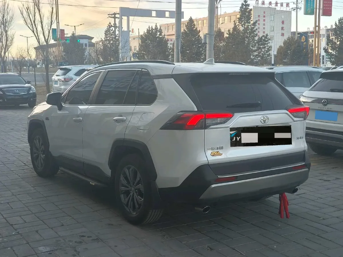 2023 Toyota RAV4 2.0L 171HP L4 CVT,autocango,china used car exporter,china ev exporter,chinese used car exporter,chinese used ev exporter