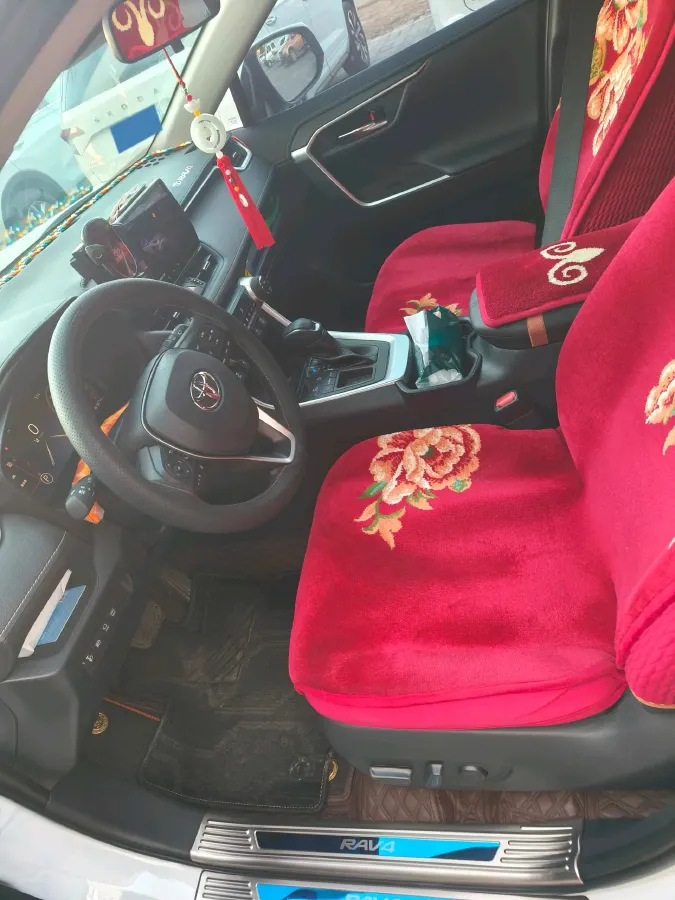 2023 Toyota RAV4 2.0L 171HP L4 CVT,autocango,china used car exporter,china ev exporter,chinese used car exporter,chinese used ev exporter