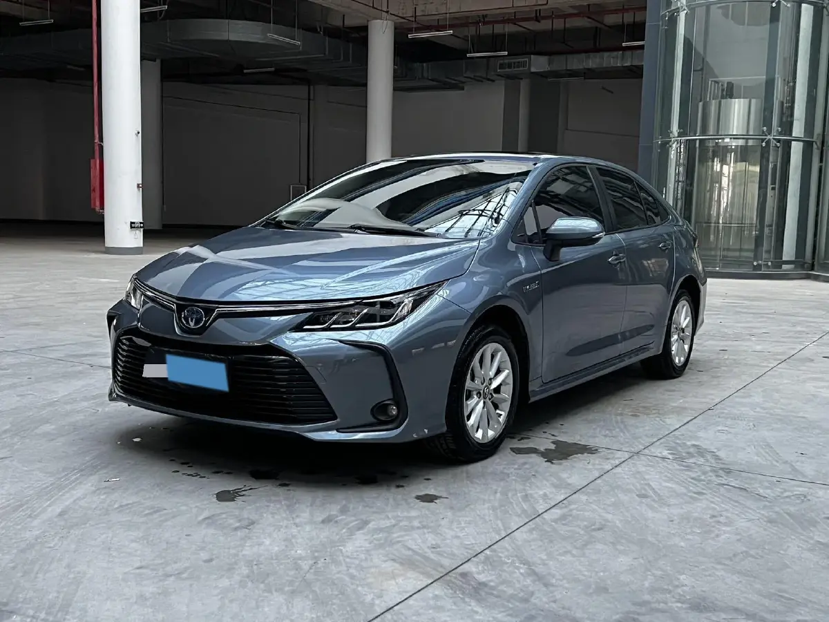 2021 Toyota Corolla 1.8L 98HP L4 E-CVT Hybrid