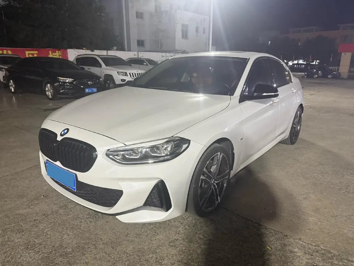 2023 BMW 1 Series 2.0T 178HP L4 7DCT