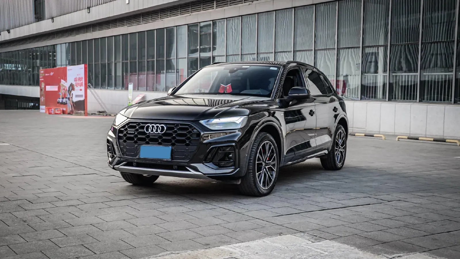 2025 Audi Q5L 2.0T 245HP L4 7DCT,autocango,china used car exporter,china ev exporter,chinese used car exporter,chinese used ev exporter