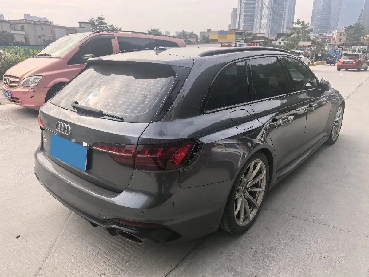 2020 Audi RS 4 2.9T 450HP V6 8AT,autocango,china used car exporter,china ev exporter,chinese used car exporter,chinese used ev exporter
