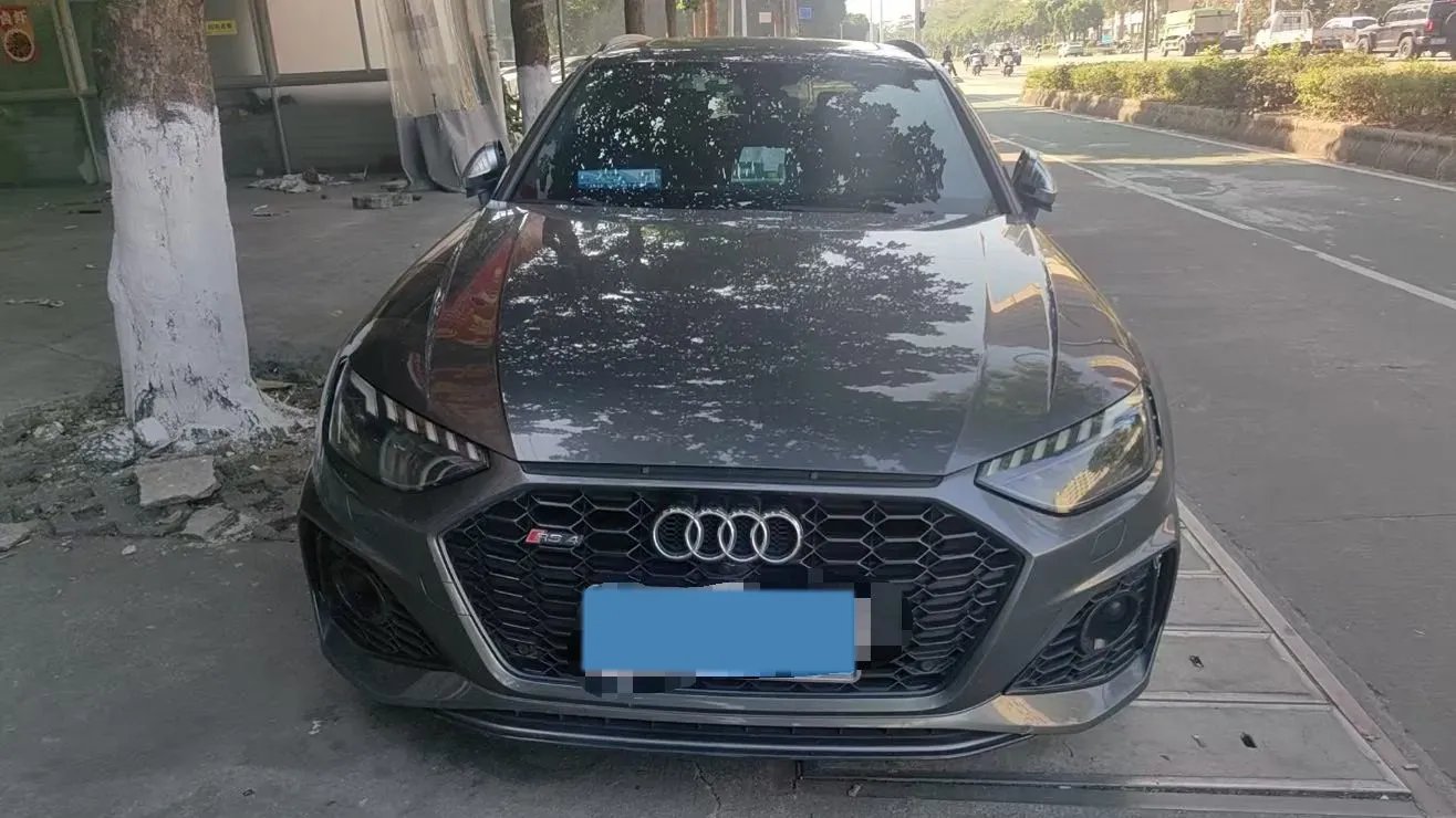 2020 Audi RS 4 2.9T 450HP V6 8AT,autocango,china used car exporter,china ev exporter,chinese used car exporter,chinese used ev exporter