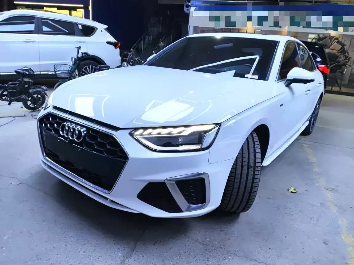 2020 Audi A4L 2.0T 190HP L4 7DCT