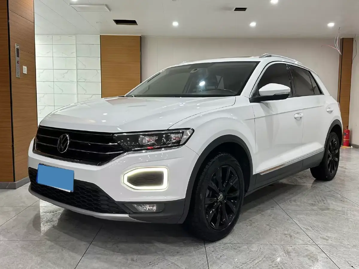 2021 Volkswagen T-Roc 1.4T 150HP L4 7DCT