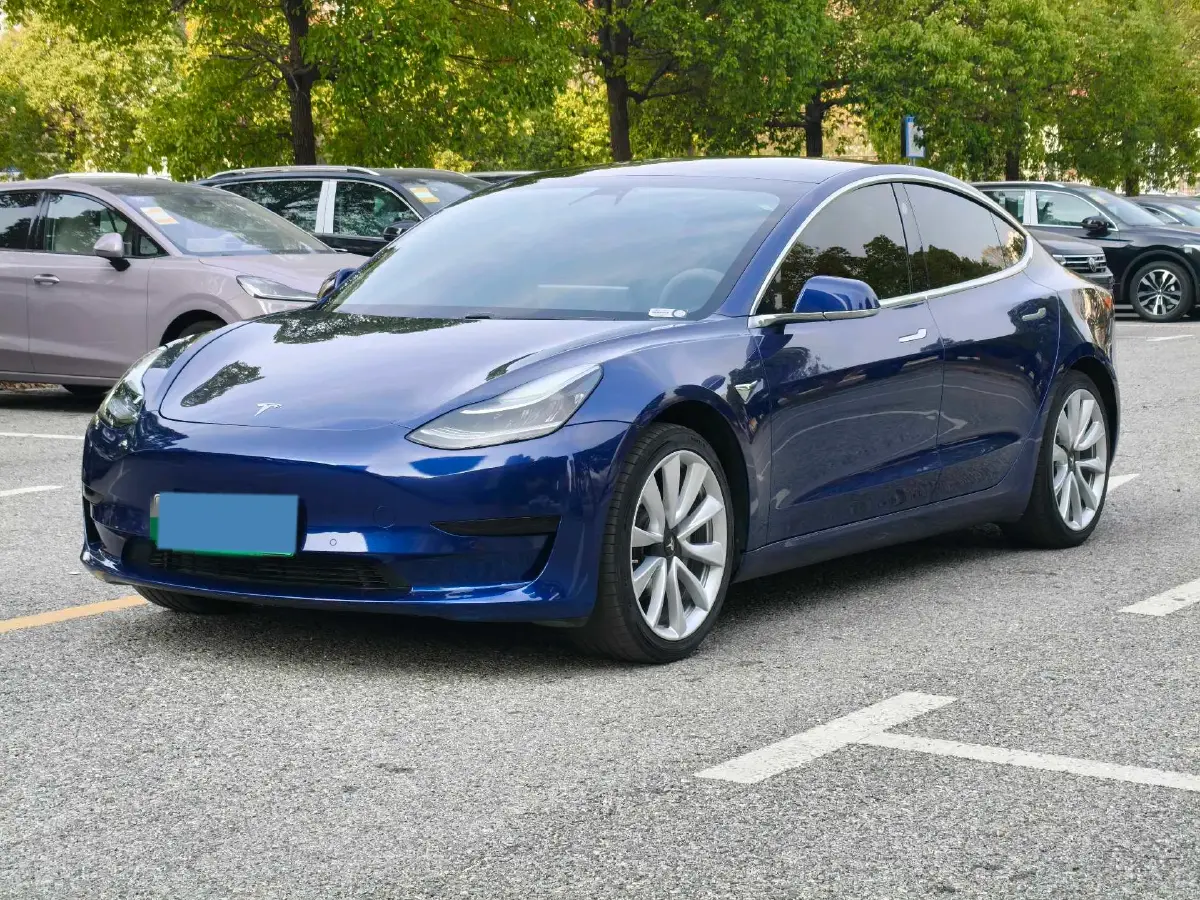 2020 Tesla Model 3 BEV 52KWH
