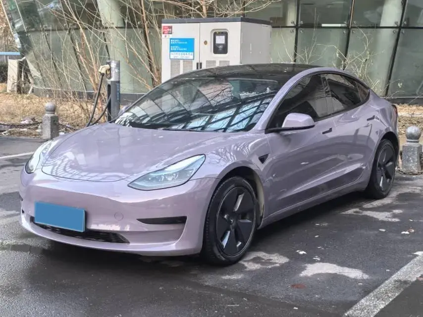 2022 Tesla Model 3 BEV 60KWH
