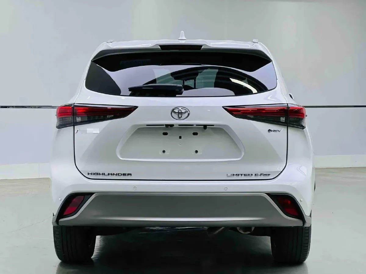 2024 Toyota Highlander 2.5L 189HP L4 E-CVT Hybrid,autocango,china used car exporter,china ev exporter,chinese used car exporter,chinese used ev exporter