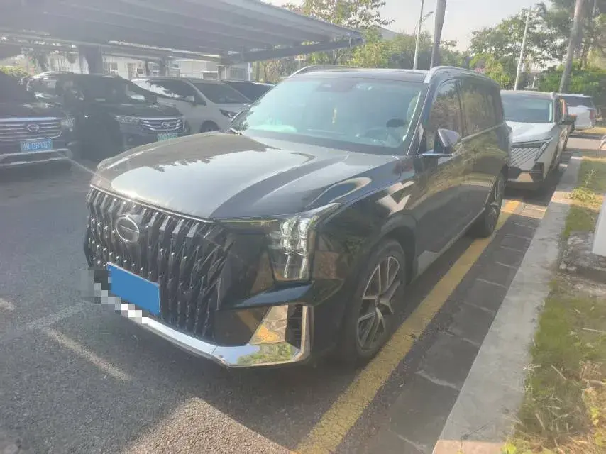 2022 GAC Trumpchi GS8 2.0T 190HP L4 E-CVT Hybrid