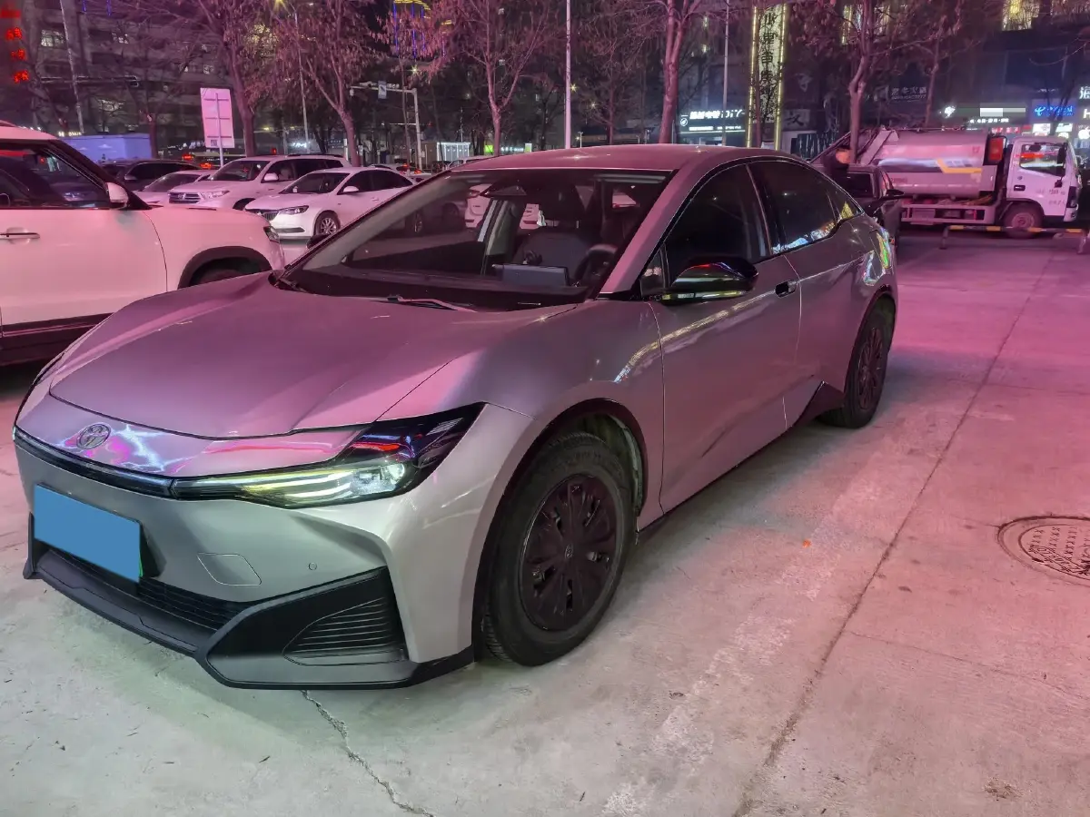 2023 Toyota bZ3 BEV 49.92KWH