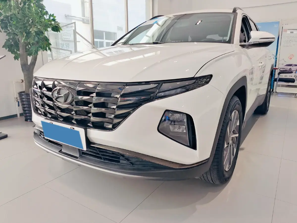 2023 Hyundai Tucson 1.5T 200HP L4 8AT