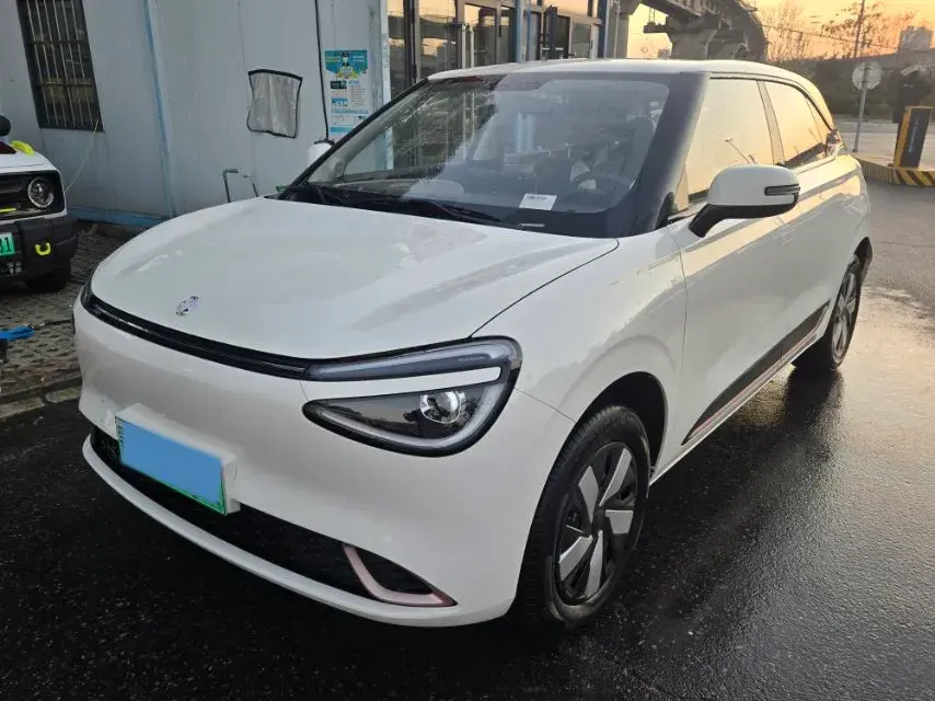 2025 DongFeng Nammi 01 BEV