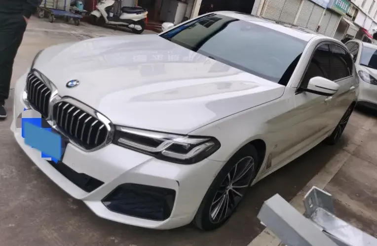 2021 BMW 5 Series 2.0T 252HP L4 8AT