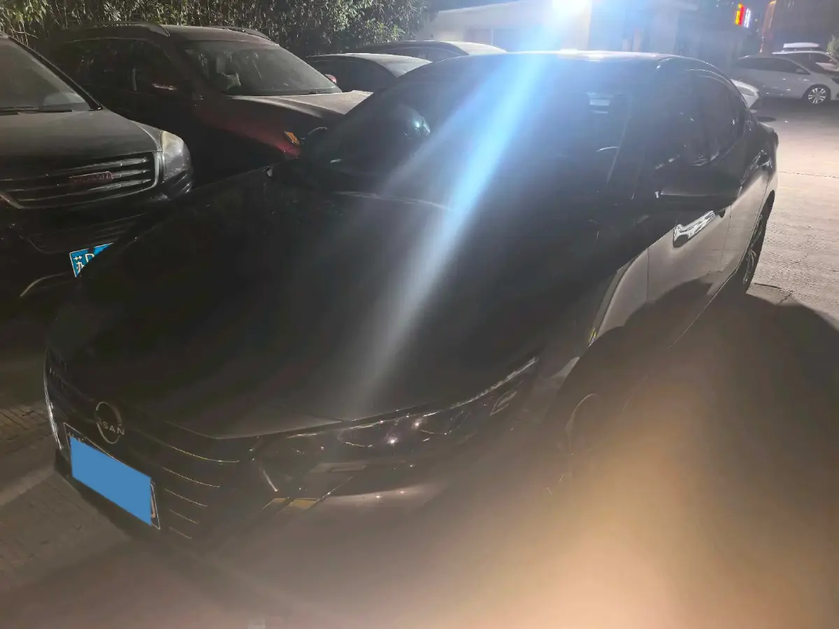 2023 Nissan Sylphy 1.6L 135HP L4 CVT