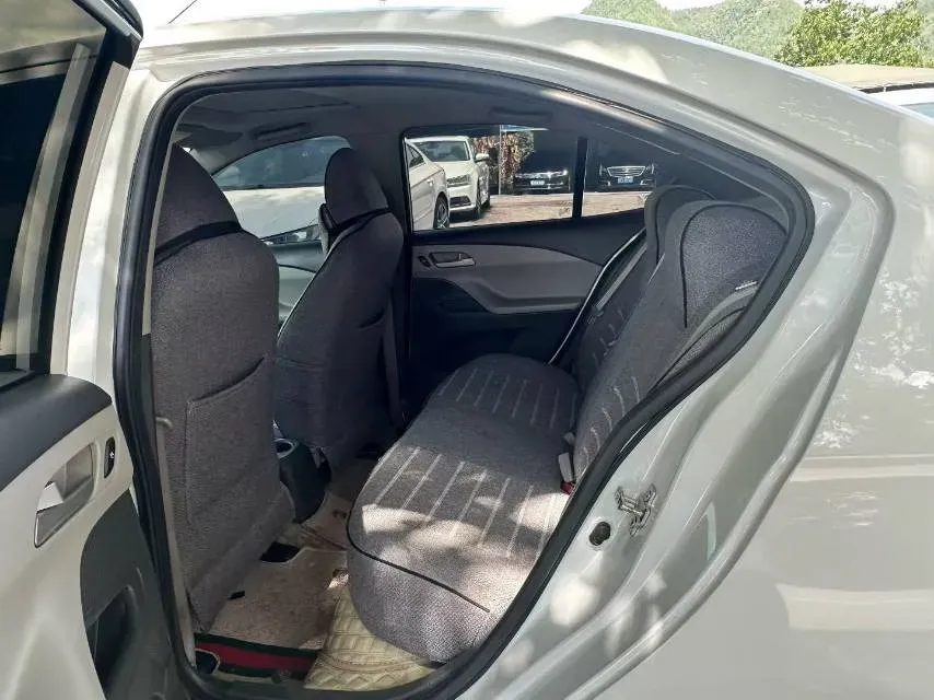 2018 Chevrolet Sail 1.3L 103HP L4 5MT,autocango,china used car exporter,china ev exporter,chinese used car exporter,chinese used ev exporter