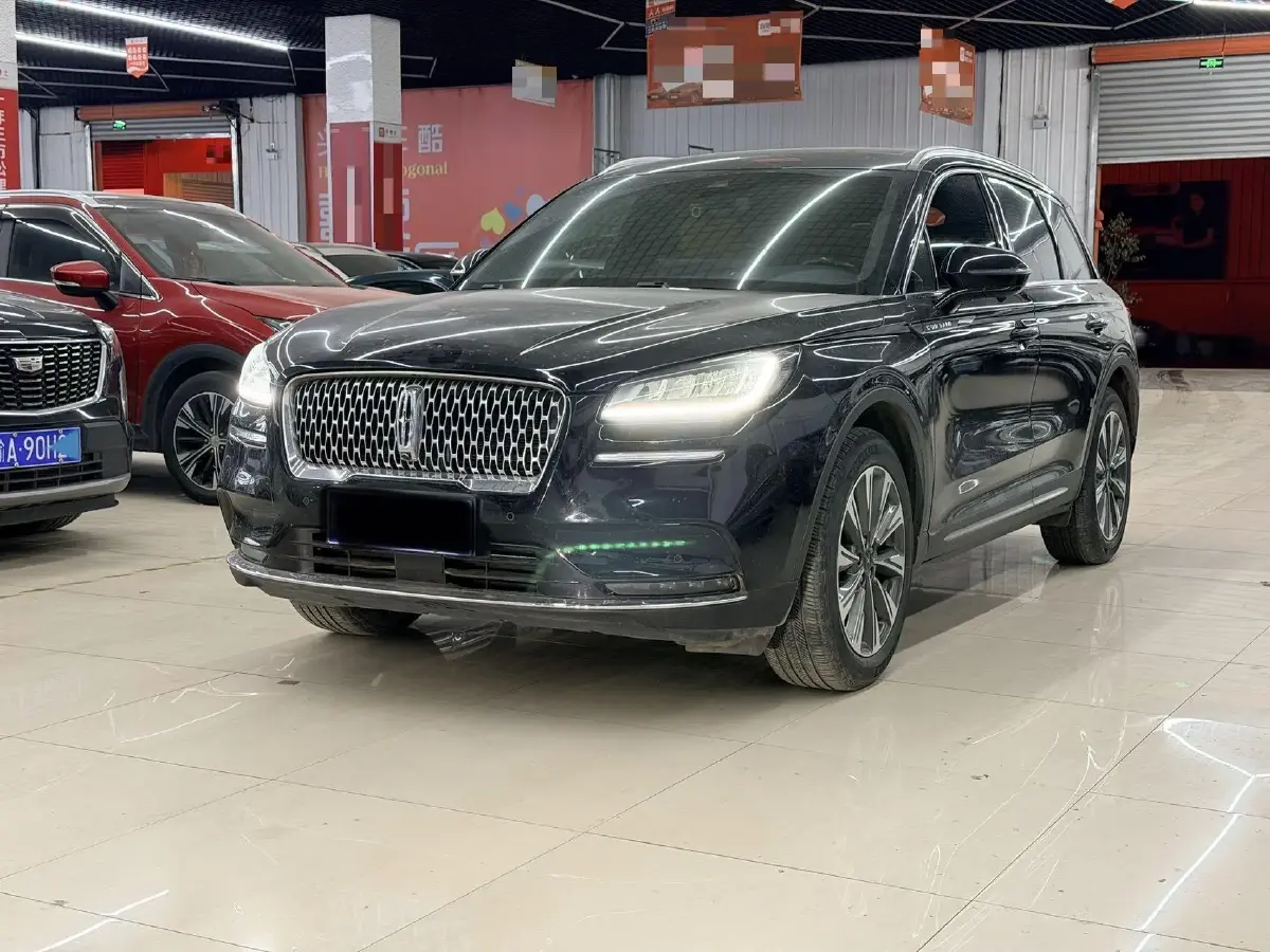 2022 Lincoln Corsair 2.0T 245HP L4 8AT