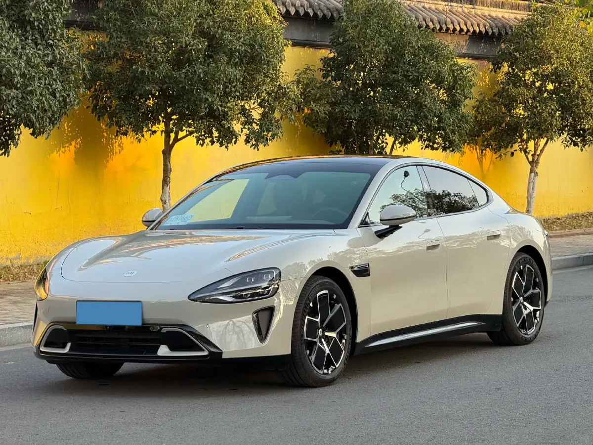 2024 MI SU7 BEV 73.6KWH