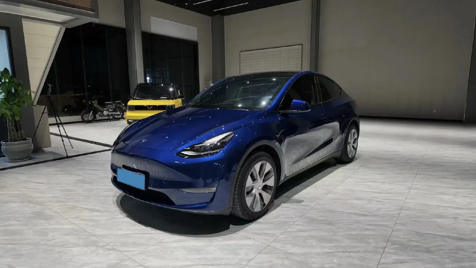 2021 Tesla Model Y BEV 76.8KWH