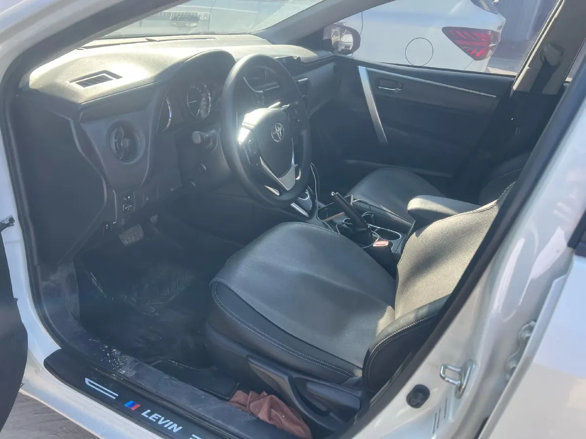 2019 Toyota Corolla Hybird E+ 1.8L 99HP L4 E-CVT PHEV 10.5KWH,autocango,china used car exporter,china ev exporter,chinese used car exporter,chinese used ev exporter