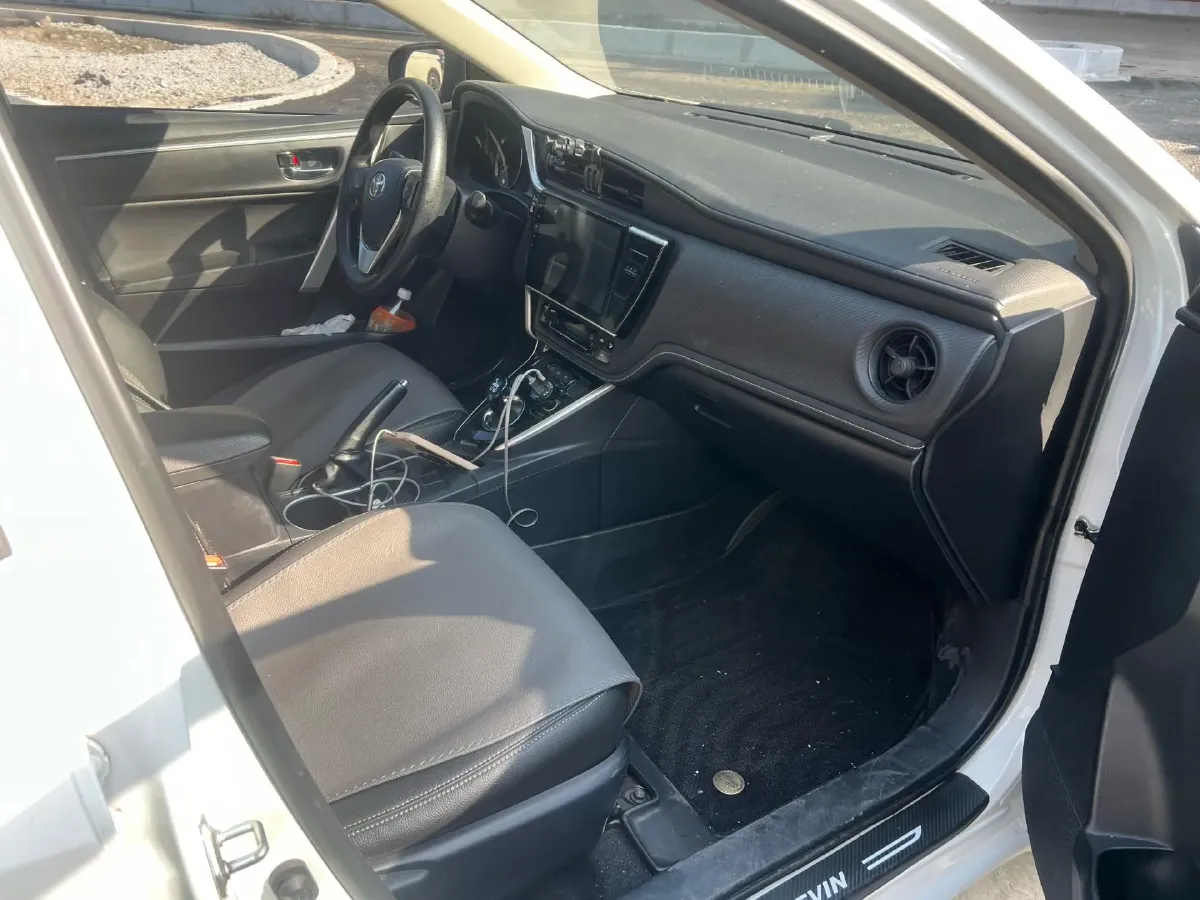 2019 Toyota Corolla Hybird E+ 1.8L 99HP L4 E-CVT PHEV 10.5KWH,autocango,china used car exporter,china ev exporter,chinese used car exporter,chinese used ev exporter