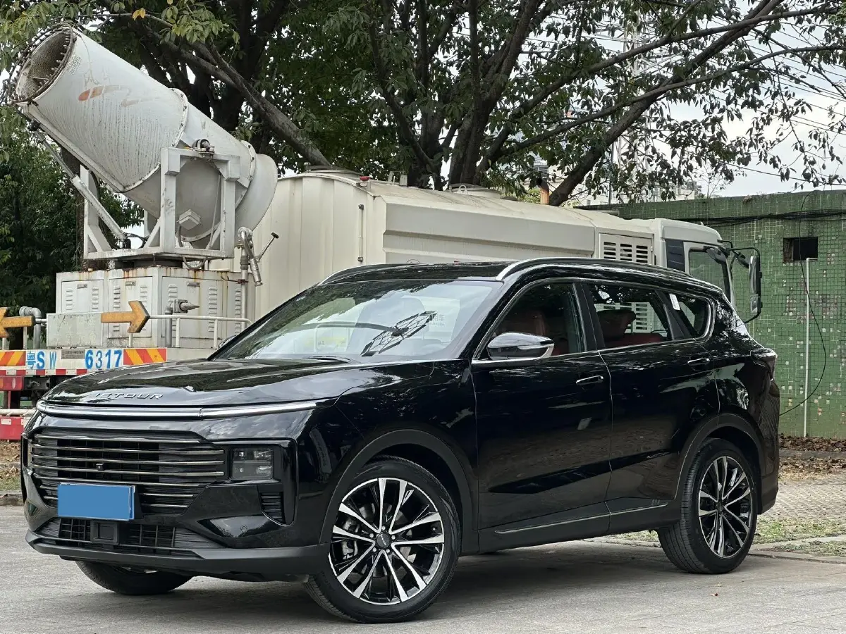 2025 Jetour X70 Plus 1.5T 184HP L4 7DCT