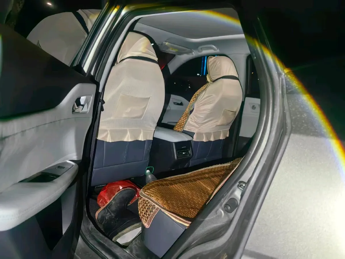 2025 ChangAn UNI-Z 1.5T 188HP L4 7DCT,autocango,china used car exporter,china ev exporter,chinese used car exporter,chinese used ev exporter