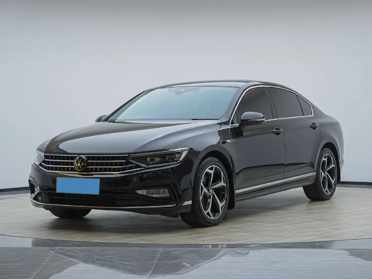 2023 Volkswagen Magotan 2.0T 186HP L4 7DCT