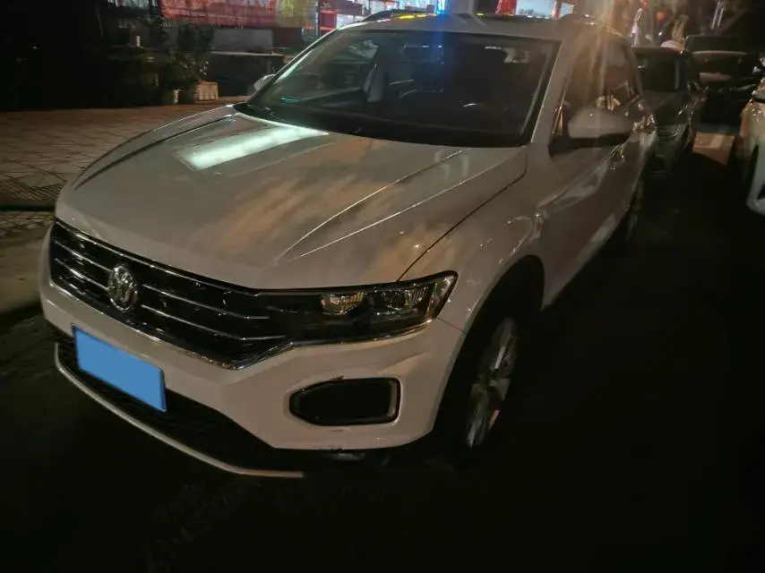 2020 Volkswagen T-Roc 1.4T 150HP L4 7DCT