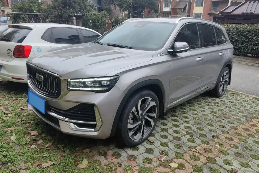 2021 Geely Monjaro 2.0T 238HP L4 8AT