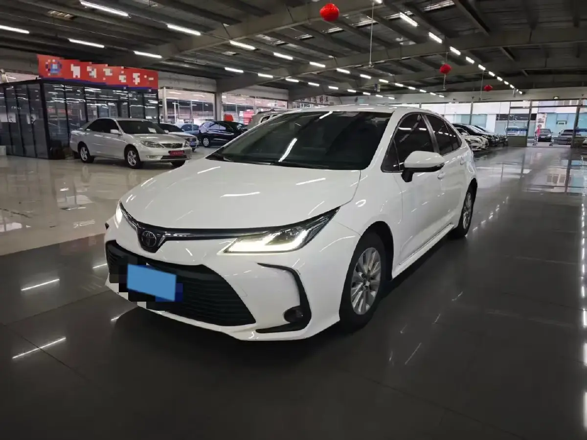 2021 Toyota Corolla 1.2T 116HP L4 CVT