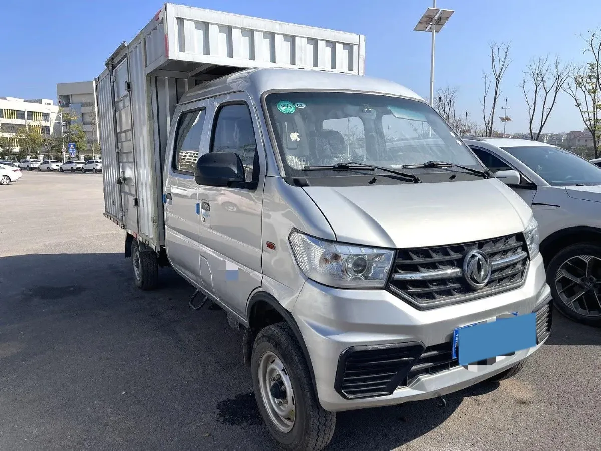 2023 DongFeng DFSK D71 1.6L 122HP L4 5MT,autocango,china used car exporter,china ev exporter,chinese used car exporter,chinese used ev exporter