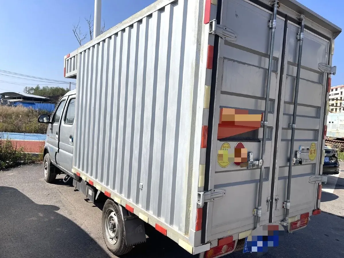 2023 DongFeng DFSK D71 1.6L 122HP L4 5MT,autocango,china used car exporter,china ev exporter,chinese used car exporter,chinese used ev exporter