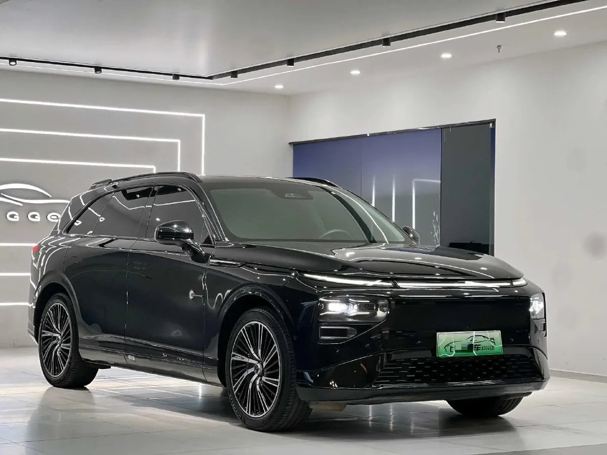 2022 Jeep Gladiator 3.6L 284HP V6 8AT,autocango,china used car exporter,china ev exporter,chinese used car exporter,chinese used ev exporter