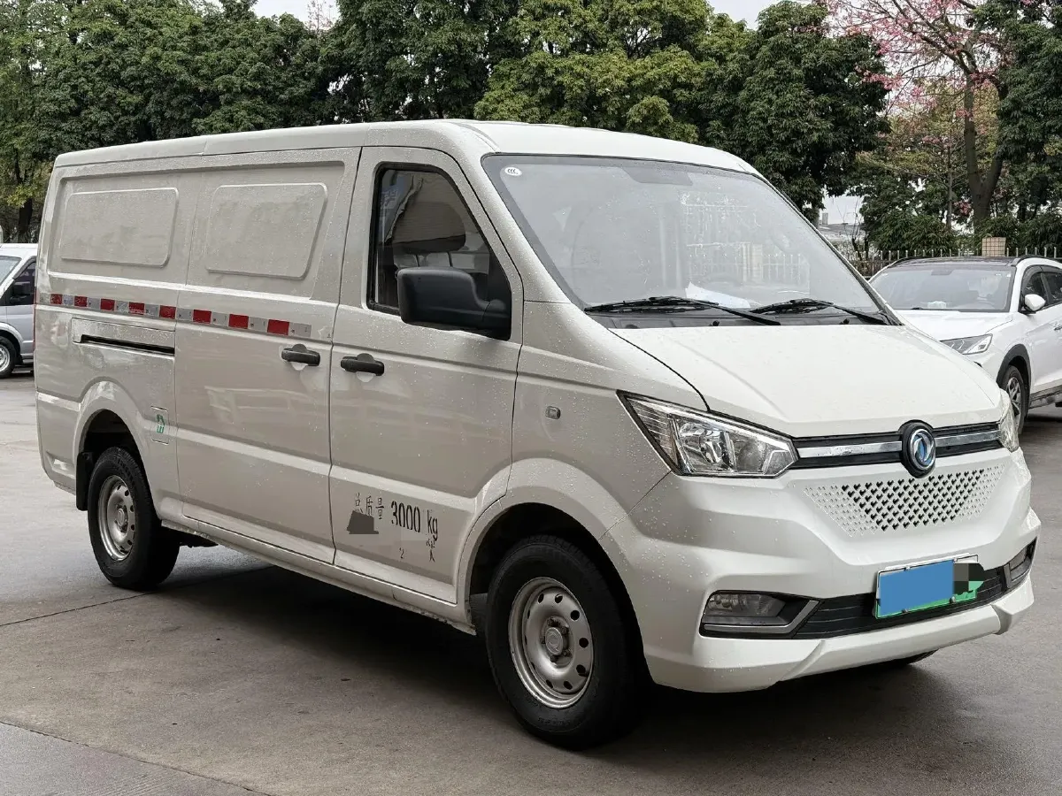 2020 MAXUS XinTu EV90 BEV 72KWH,autocango,china used car exporter,china ev exporter,chinese used car exporter,chinese used ev exporter