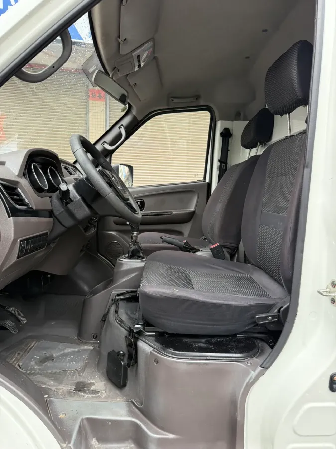 2020 MAXUS XinTu EV90 BEV 72KWH,autocango,china used car exporter,china ev exporter,chinese used car exporter,chinese used ev exporter