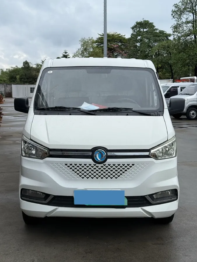 2020 MAXUS XinTu EV90 BEV 72KWH,autocango,china used car exporter,china ev exporter,chinese used car exporter,chinese used ev exporter