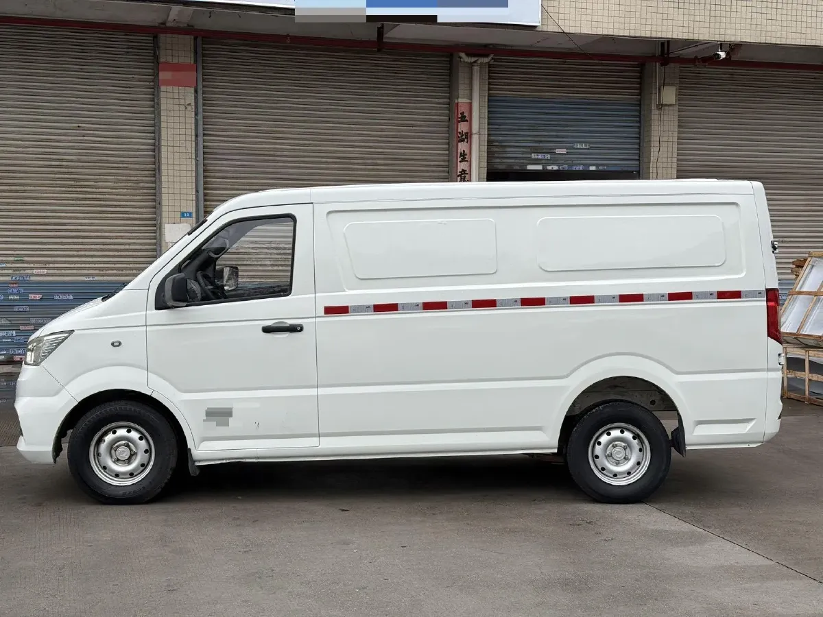 2020 MAXUS XinTu EV90 BEV 72KWH,autocango,china used car exporter,china ev exporter,chinese used car exporter,chinese used ev exporter