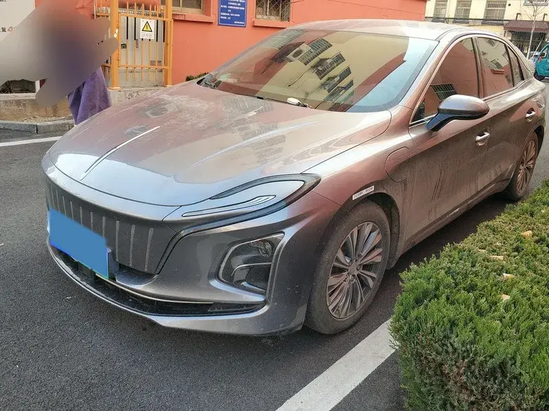 2024 HongQi E-QM5 BEV 72KWH