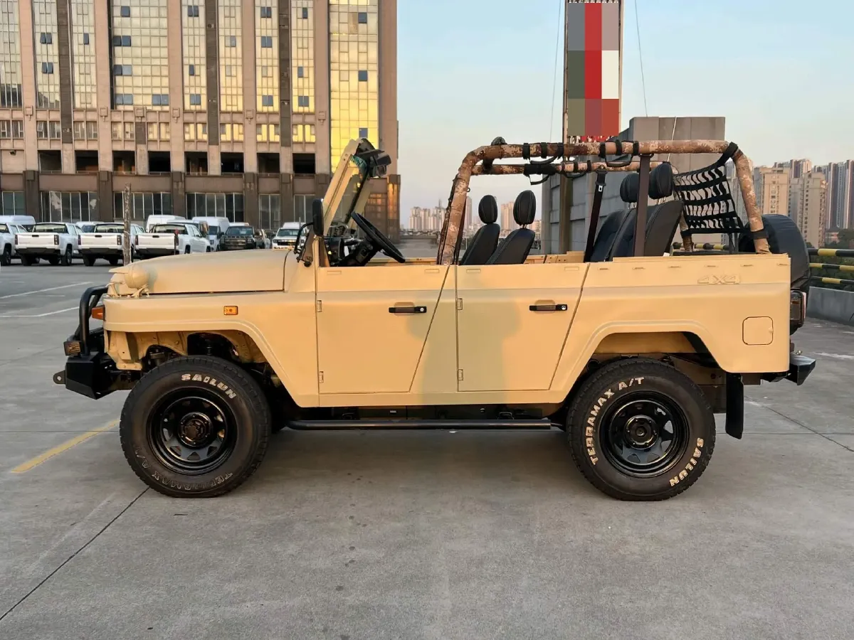 2015 Yema T70 1.8L 133HP L4 5MT,autocango,china used car exporter,china ev exporter,chinese used car exporter,chinese used ev exporter