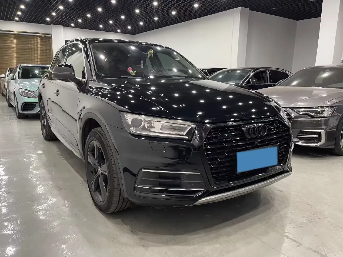 2018 Volkswagen Alltrack 2.0T 220HP L4 7DCT,autocango,china used car exporter,china ev exporter,chinese used car exporter,chinese used ev exporter