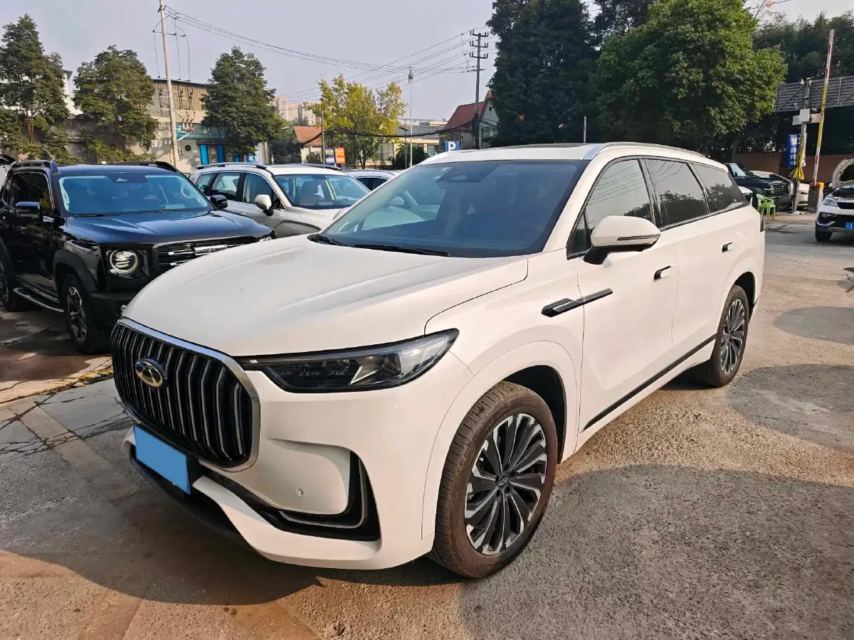 2023 Chery Tiggo 9 2.0T 261HP L4 8AT