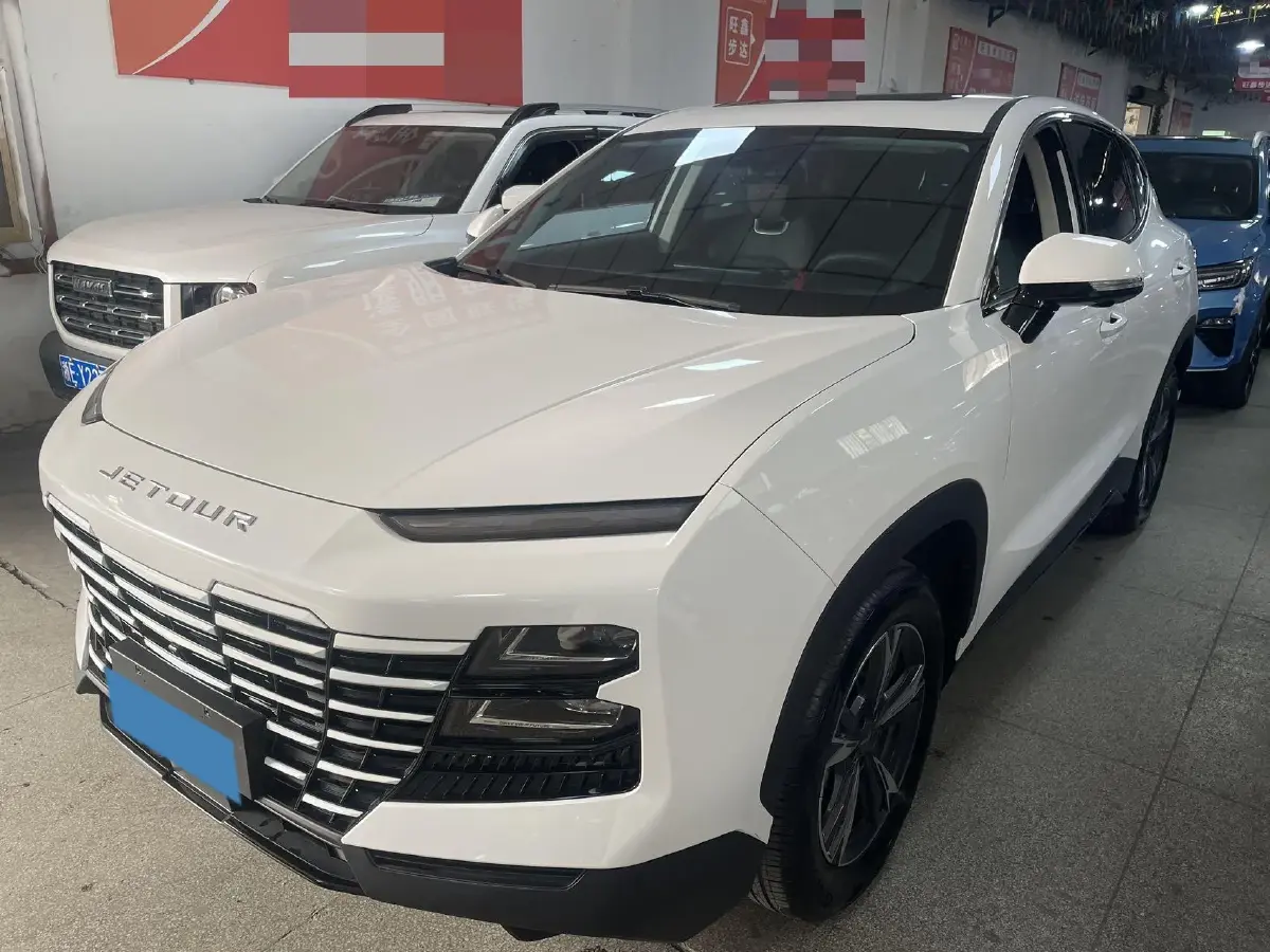 2024 Jetour DASHING 1.5T 156HP L4 6DCT