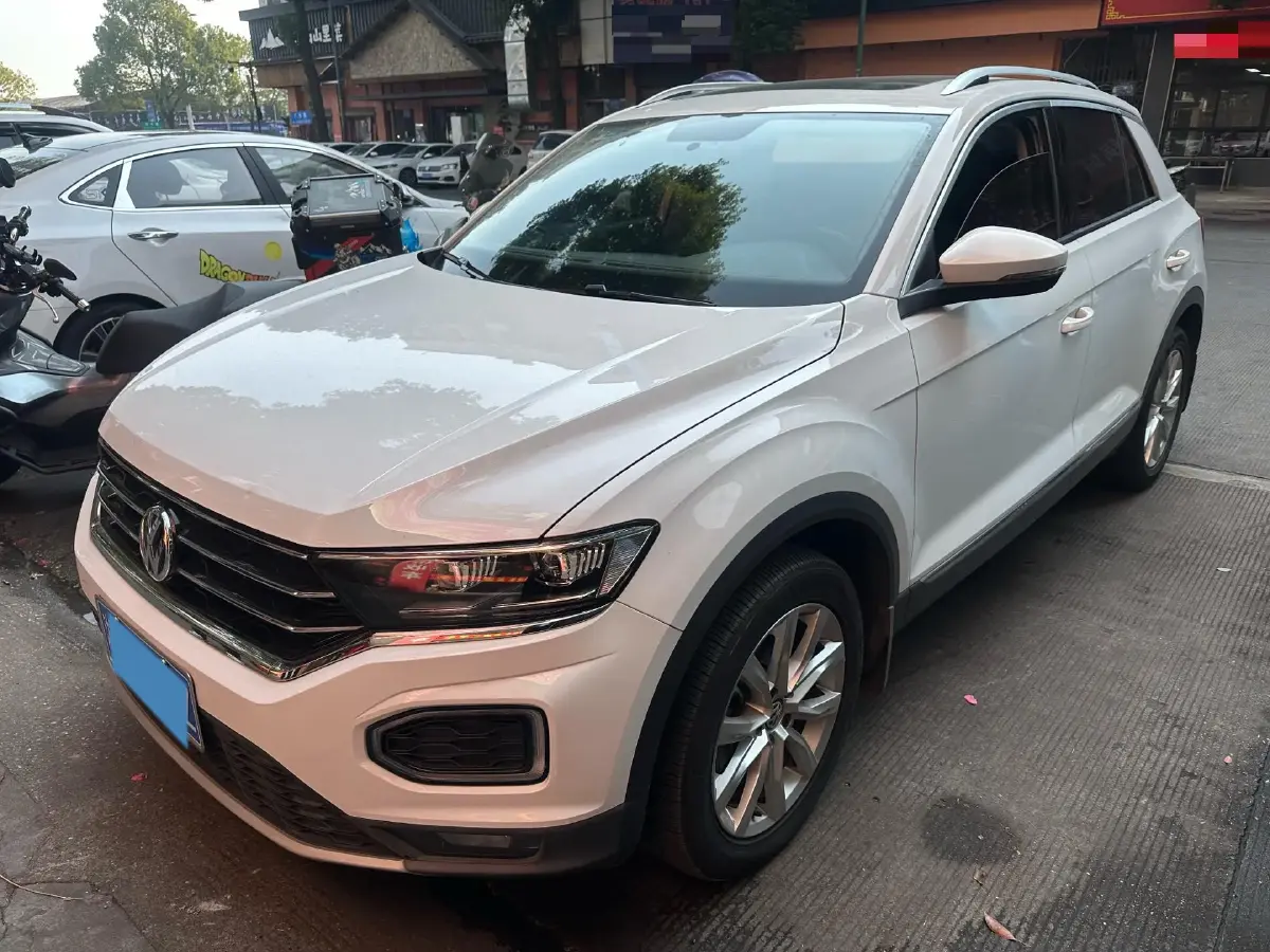 2020 Volkswagen T-Roc 1.4T 131HP L4 7DCT