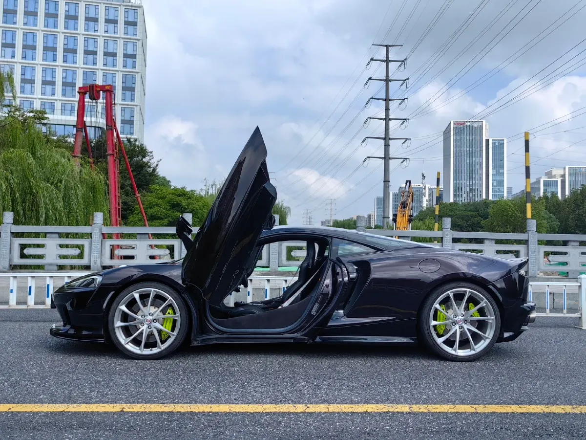 2019 Lorinser MAYBACH S Class 3.0T 367HP V6 9AT,autocango,china used car exporter,china ev exporter,chinese used car exporter,chinese used ev exporter