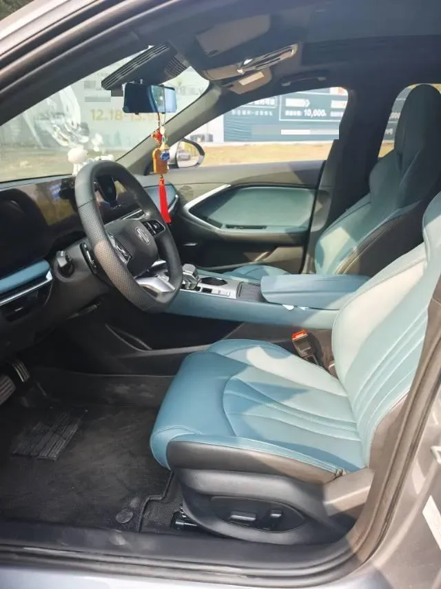 2023 MG 7 1.5T 188HP L4 7DCT,autocango,china used car exporter,china ev exporter,chinese used car exporter,chinese used ev exporter